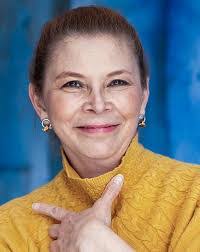 Patricia Cervera's Instagram, Twitter & Facebook