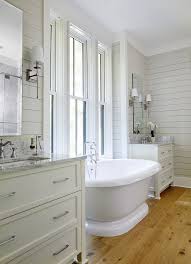 Sherwin Williams Sw7637 Oyster White Bathroom Wall Details 1x6 Shiplap Horizontal Sherwin Williams Sw763 Color Para Banos Remodelacion De Banos Diseno De Banos