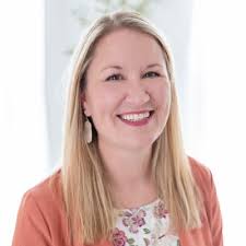 I am honored to receive the Tennessee Government Management Institute  (TGMI) Steering Committee Chairperson gavel today for 2023! This 22 year  old gavel is representative of TN state government…