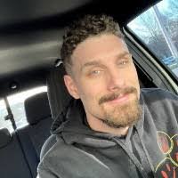 Samuel Shanks's Instagram, Twitter & Facebook