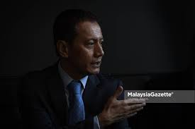 Suruhanjaya pilihan raya malaysia), abbreviated spr or ec, is a commission set up for the purpose of the election commission (ec) was formed on 4 september 1957, under article 114 of the constitution of malaysia, which empowers it to conduct. Thanks Kj My Appointment Was Made Through Right Mechanism Azhar Azizan Malaysiagazette English Version