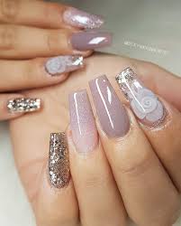 Pin De Candy Colored Beauty Makeup En Nails Ideas Manicura De Unas Unas De Maquillaje Unas De Acrilico Elegantes