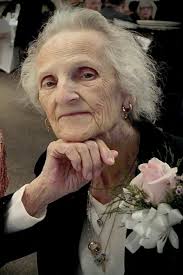 Betty Zetts 1925-2022