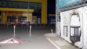 Ikea filialen in lichtenstein und umgebung: Ikea Berlin Lichtenberg Brandanschlag Auf Corona Teststelle Regional Bild De