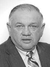 Darlene Lehr's Instagram, Twitter & Facebook