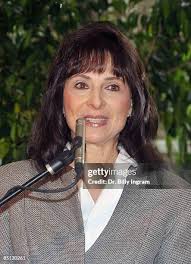 125 Dr Barbara Firestone Stock Photos, High-Res Pictures, and Images