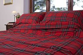 Grant Mc Rosso Tartan Moderno Ispirato Al Piu Classico Dei Disegni Scozzesi In Rosso Verde E Beige 100 Cotone Tinto In Copripiumino Copriletto Lenzuola