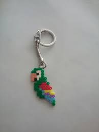 Porte Cle Ara Vert En Mini Perles Hama Beaded Keychains Perler Beads Keychain