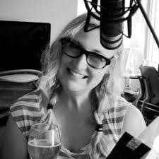 Amy Ruppel's Instagram, Twitter & Facebook