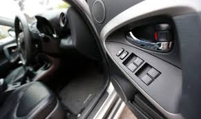 Bermodalkan rm13 aircond kereta anda sejuk beku macam gunung everest. Tingkap Kereta Tak Turun Sebab Power Window Rosak Atau Masalah Lain Maskulin