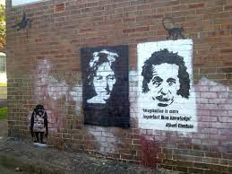 Guerilla street artist banksy has livened up the new basquiat exhibition in london with some choice murals outside. Bloomberg Threatens Banksy With Arrest For Public Art Banksy Art Street Art Graffiti Street Art Banksy