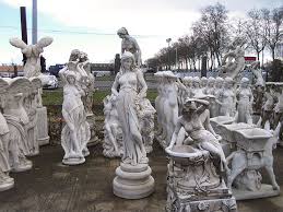 Optez pour des éléments en terre cuite, en pierre ou en résine selon vos envies. Deco71 Propose Une Large Gamme De Mobilier De Jardin Portail Et Orangerie En Fer Forge A Toulouse