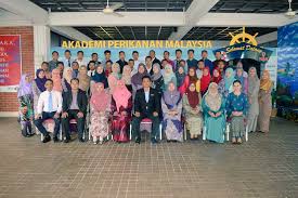 Pembantu tadbir (perkeranian/operasi) gred n19 (pusat temu duga di negeri sarawak sahaja) (jabatan perkhidmatan awam dan kementerian kesihatan malaysia serta di pelbagai kementerian/jabatan) [ tarikh temu duga: Jabatan Perikanan On Twitter Program Induksi Kompetensi Perikanan Untuk 47 Orang Pembantu Perikanan Gred G19 Dan Pembantu Makmal Gred C19 Lantikan Baru Telah Bermula Di Akademi Perikanan Malaysia Selamat Maju Jaya Moa