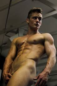 Cute Young Stud Matthew Lee Naked!