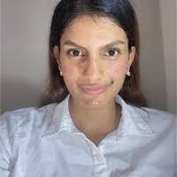 Shirley Santillan's Instagram, Twitter & Facebook