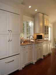 Glazed Vs Unglazed Cabinets Tall Kitchen Cabinets Laminate Kitchen Cabinets Traditional Kitchen Design