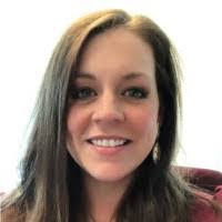 Tara Carter's Instagram, Twitter & Facebook