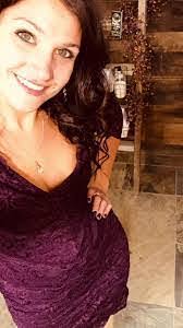 Carla Kates's Instagram, Twitter & Facebook