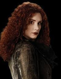 Victoria Cullen's Instagram, Twitter & Facebook