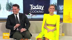 Today show hosts allison langdon and karl stefanovic had a few things to say about the nuptials, while viewing a slideshow of some wedding photos released, with ally unable to resist taking a small swipe at the groom's wedding attire. Today Host Allison Langdon 42 Flaunts Her Very Toned Abs The Bharat Express News