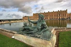 Photo Sculpture At Reflecting Pool Versailles Palace France Reflecting Pool Versailles Famous Gardens