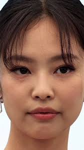 Jennie Stretch Marks