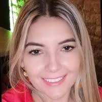 50+ perfiles de «Correa Pelaez»