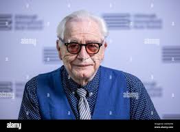 Michelle dyson hi-res stock photography and images