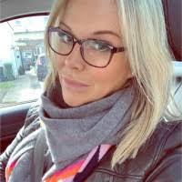 Vickie Speakman's Instagram, Twitter & Facebook