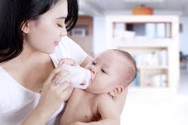 Ibu Baru Ini 5 Cara Memberikan Asip Dengan Botol Susu Pada Bayi Bukareview