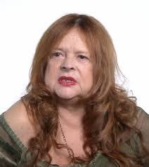 Donna Ashe's Instagram, Twitter & Facebook