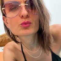 200+ "Maxine Maxine" profiles