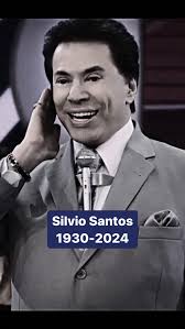 Almoço delicioso com minha querida amiga Ana Karina, @anakabortoni  presidente do Grupo Silvio Santos, e com Jeff Pugsley @jeff.pugsley ex VP  da Sony