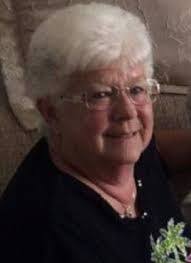 Betsy Huggins's Instagram, Twitter & Facebook