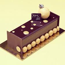 Buche Symphonie Christmas Pastries Desserts Baking And Pastry
