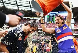 Katso heidän pisteytystään, seuraa heidän parhaita pelejään ja haasta heidät otteluun. Afl Grand Final 2016 Sydney Swans V Western Bulldogs Emotional Bulldogs Win 89 67 For Their First Premiership Since 1954 Daily Mail Online