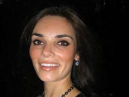 Glamour amid the banyan trees