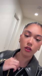 Date Night Ideas: Dinner, Bowling, Outfits & Makeup