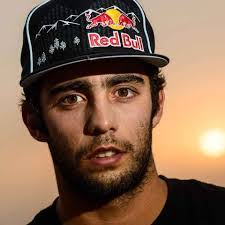 Daniel Templar's Instagram, Twitter & Facebook