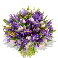 And if you're looking ahead, check out our list of 50th anniversary gifts. 25th Wedding Anniversary Flower Bouquets