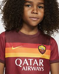 Breaking news headlines about roma, linking to 1,000s of sources around the world, on newsnow: A S Roma 2020 21 Home Fussballtrikot Set Fur Jungere Kinder Nike De