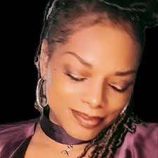 Fraternal twins Maurice and Robin Gibb were born