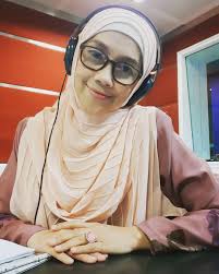 Seleksi sinar 23 mac 2012 bersama hetty koes endang. Kak Bed Ucap Selamat Tinggal Mohon Ampun Maaf Andai Ada Yang Terguris Hati Mingguan Wanita