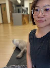 為什麼遇到困難的時候，有些人會選擇進入一段新的關係？  用新的關係代償，企圖轉移或逃避眼前的困難，在關係中得到的好處、青睞、甜美的假象模糊現實生活中遭遇的挫折，甚至一次經營多段關係來證明自己的能力和魅力；後來沒多久就會發現，這是從一個火坑跳進更大的焚化爐  ...