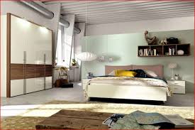 Natürlich schön erstrahlt das bett rakaia (fußhöhe 25 cm). Kopfteil Bett 180 Cm Bett Nussbaum 180x200 Einzigartig Bett Nussbaum Unique Kopfteil Bett Home Cool House Designs House Design