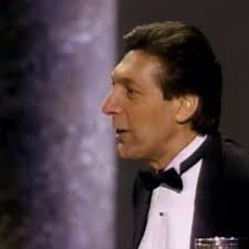 WadeStrong🖤💛💙💜🖤