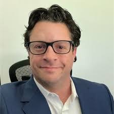 Stephen Moroz's Instagram, Twitter & Facebook