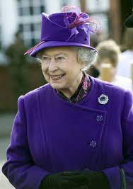 Queen Elizabeth Ii Photos Photos The Queen And Prince Philip Visit Cadets At Wyvern Barracks Queen Elizabeth Queen Elizabeth Ii Elizabeth Ii