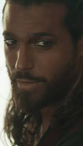 Io sarò di parte..ma Can in questo ruolo è pazzesco!! 😍 Cosa ne pensate?  Lo state guardando? Diteci cosa ne pensate 🤗 #Sandokan #CanYaman