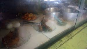 Kalau tempat makan yang satu ini mungkin sudah familiar ya wanderers. Sukses Membuka Warung Karena Niat Menolong Titipku